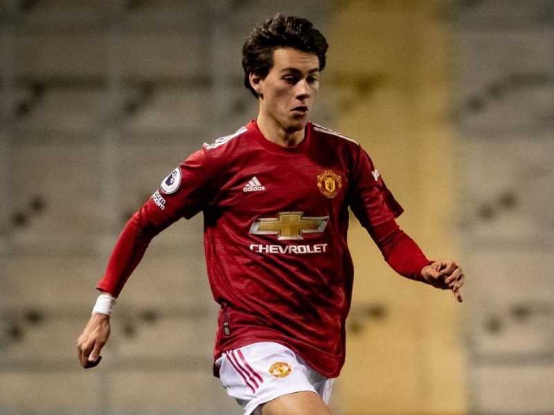 manchester-yunaytedde-koronavirus