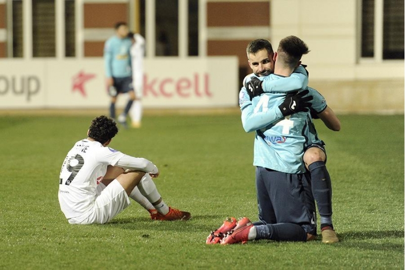 neftchi-zire-ile-bacarmadi
