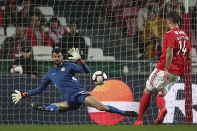 qarabagin-transfer-etmek-istediyi-futbolchu