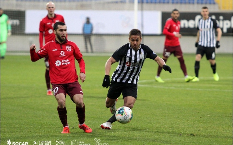 yunanistanli-futbolchu-azerbaycanda-shertler-chox-gozeldir