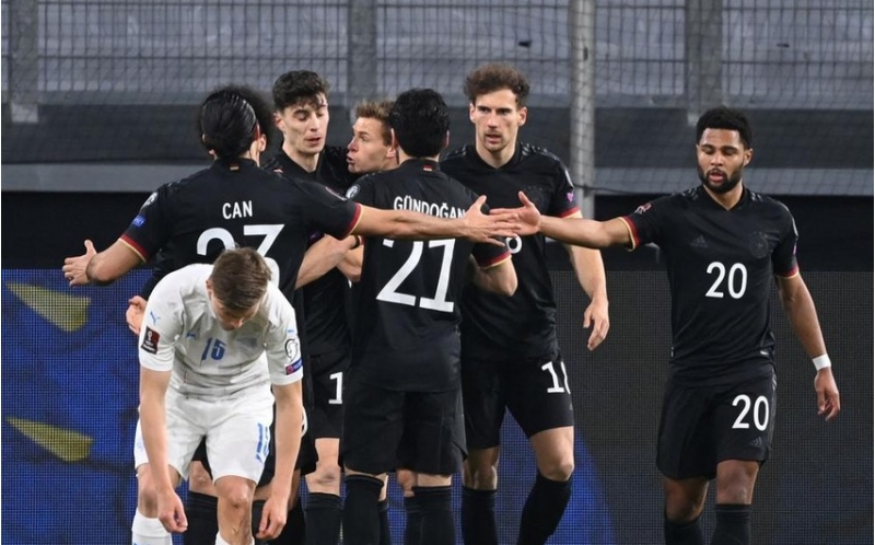 dch-2022-ingiltere-ve-almaniyadan-darmadagin-ispaniyadan-hech-heche