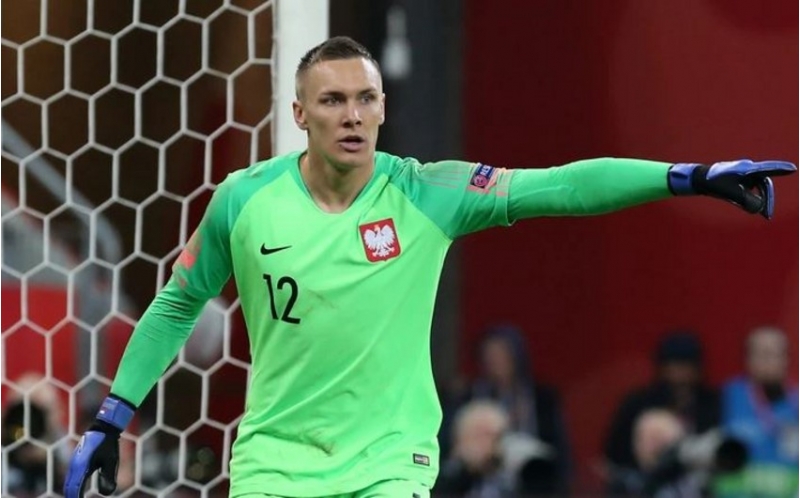 polsha-yigmasinin-qapichisi-da-koronavirusa-yoluxdu