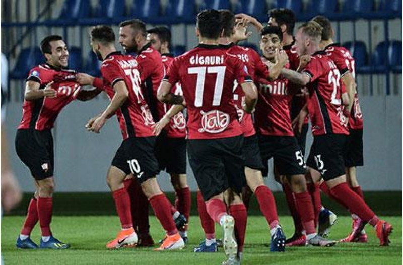 millimiz-qebeleye-uduzdu