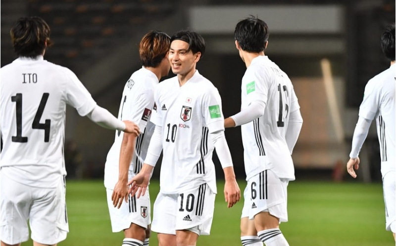 dch-2022-yaponiya-reqibini-14-cavabsiz-qolla-meglub-etdi