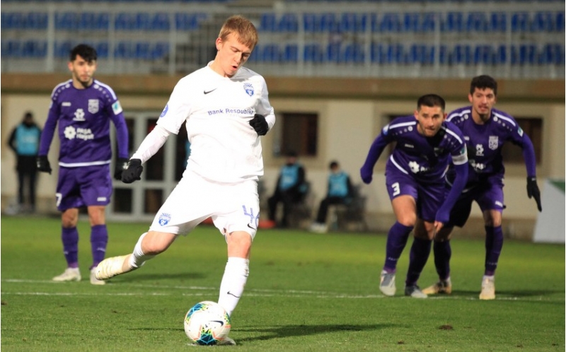 sabahin-bash-meshqchisi-aleksey-isayev-etdiyi-herekete-gore-peshmandir