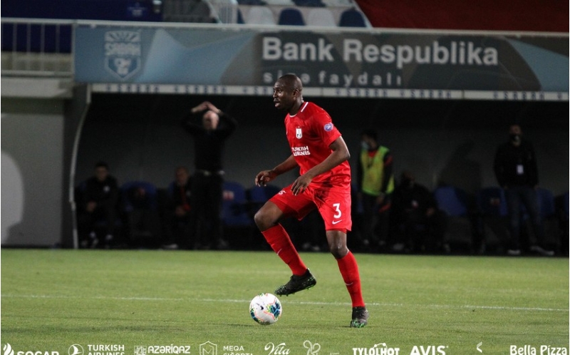 neftchinin-legioneri-etirazini-bildirdi