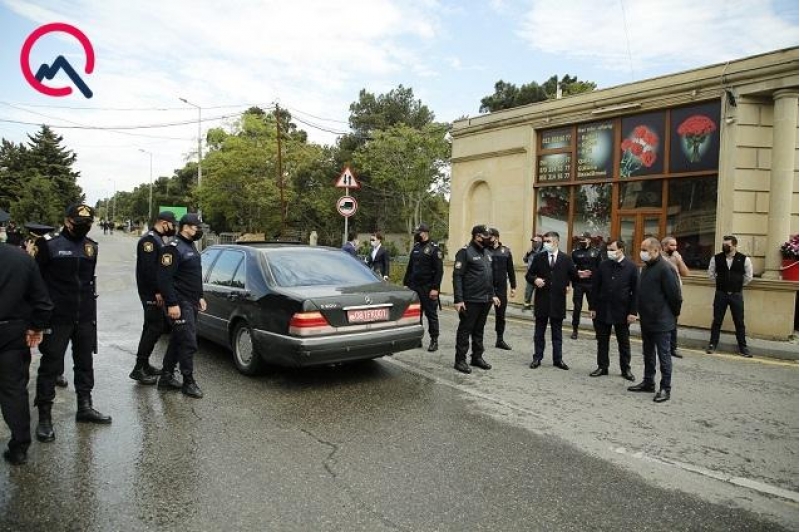 azad-rehimov-defn-edilir