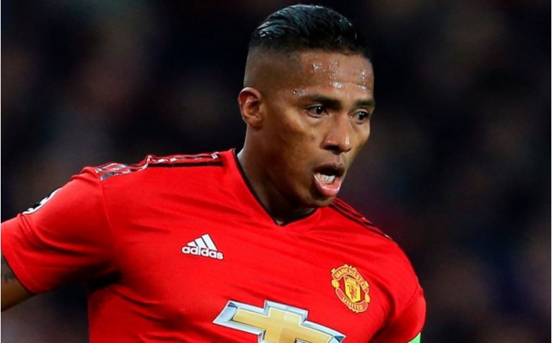 manchester-yunaytedin-sabiq-futbolchusu-karyerasini-bitirdi