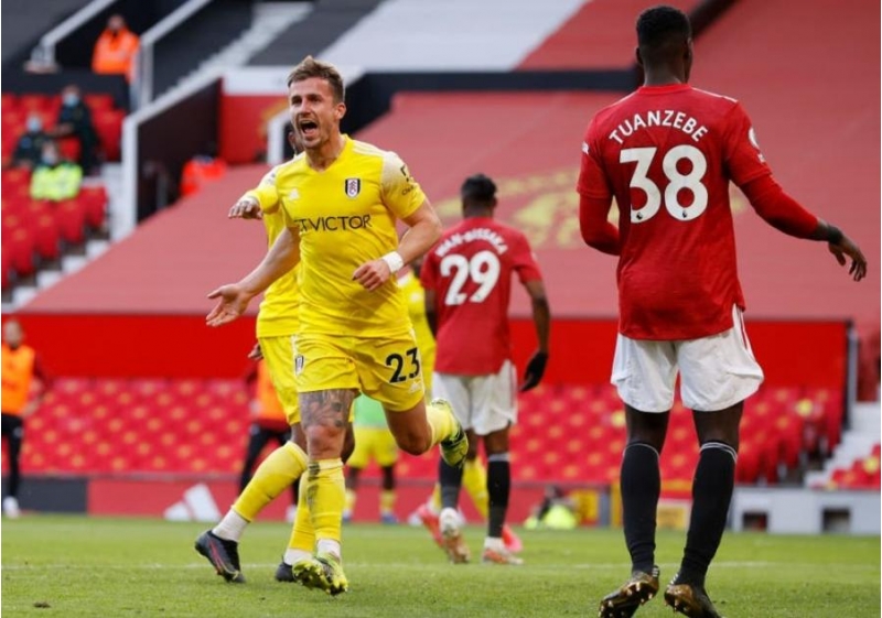 qirmizi-sherytanlardan-hech-heche