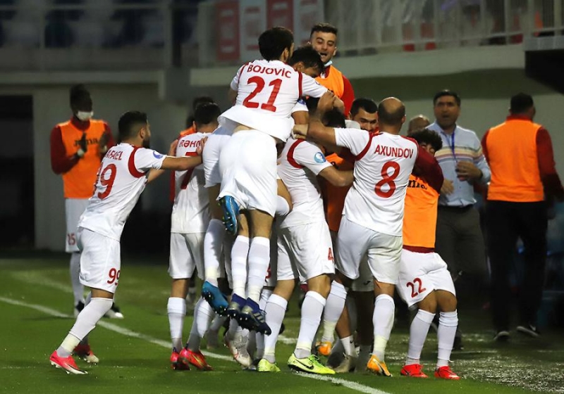 keshle-kuboku-bele-qazandi