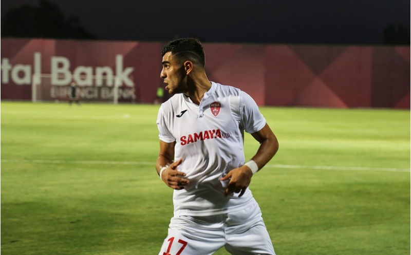 millimizin-futbolchusu-keshleden-ayrildi