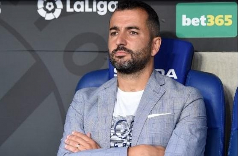 ispaniya-klubu-bash-meshqchi-ile-vidalashdi