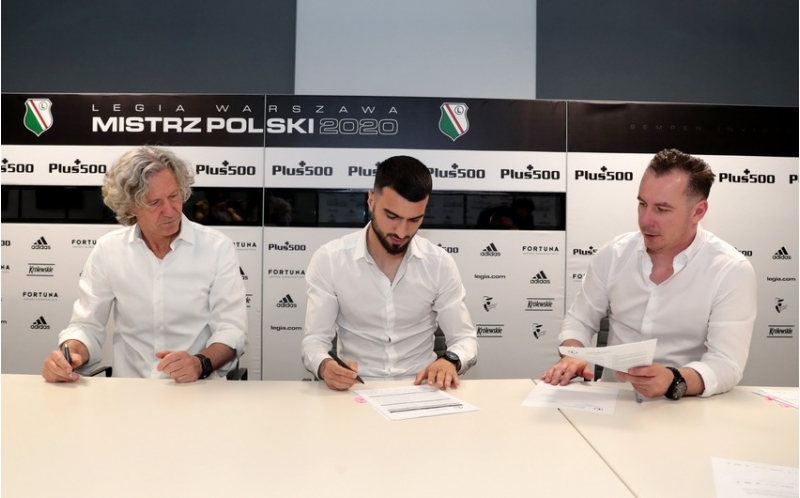 mahir-emreli-legiya-ile-muqavile-imzaladi