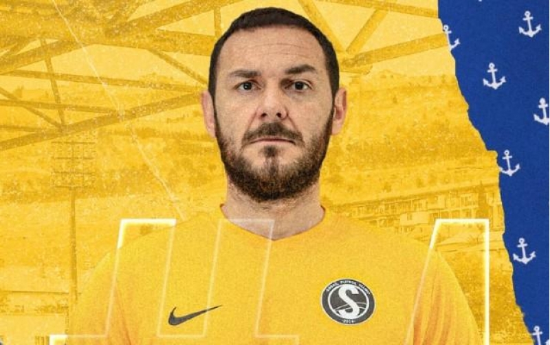 kamran-agayev-komandada-qaldi