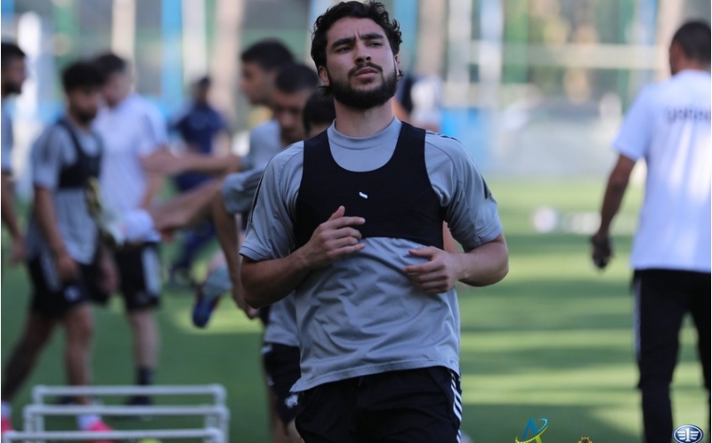 qarabagin-futbolchusu-