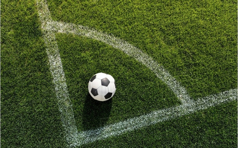 bu-olkede-futbol-yarishlari-dayandirildi
