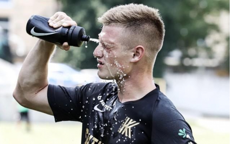 futbolchumuz-yoxlama-gorushlerine-chixdi