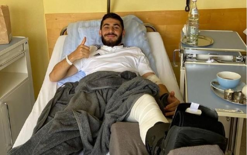 qarabagin-futbolchusu-emeliyyat-olundu-2