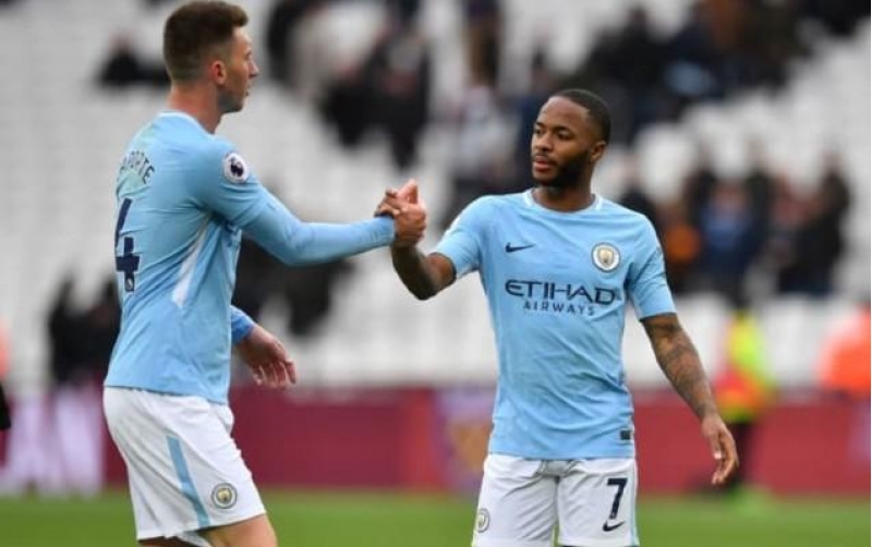 ingiltere-chempionu-onlarla-vidalashdi