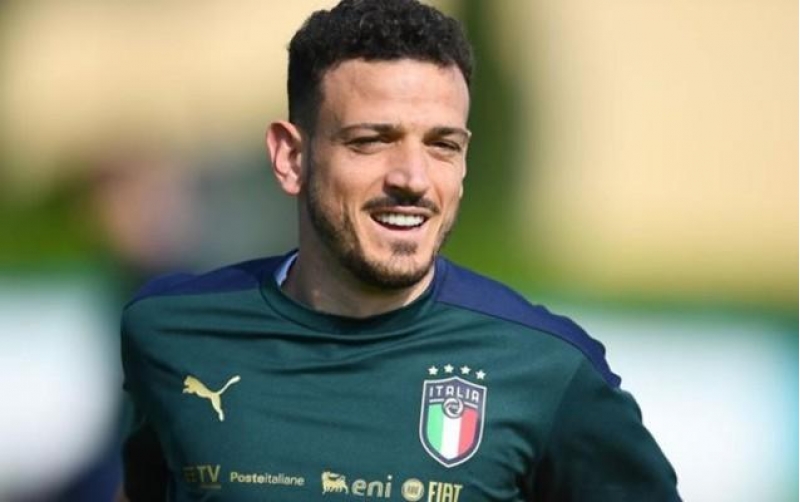 milana-kechmeye-hazirlashan-futbolchu