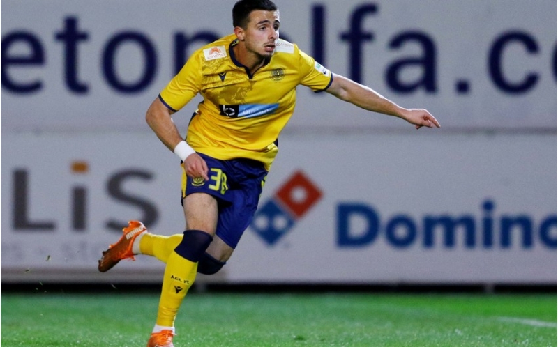 qarabagin-reqibinde-koronavirusa-yoluxmush-futbolchunun-adi-belli-olub