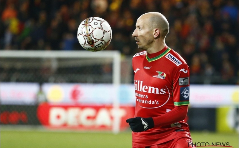 futbolchu-urektutmasindan-vefat-etdi