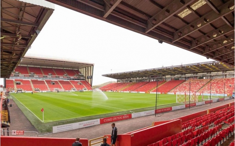 qarabagin-reqibi-stadionunu-vaksinasiya-merkezine-chevirib