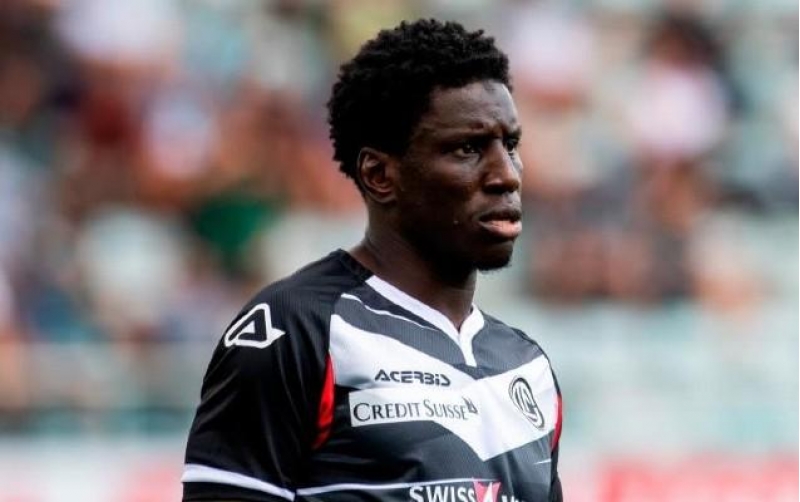 meshhur-futbolchu-klubsuz-qaldi