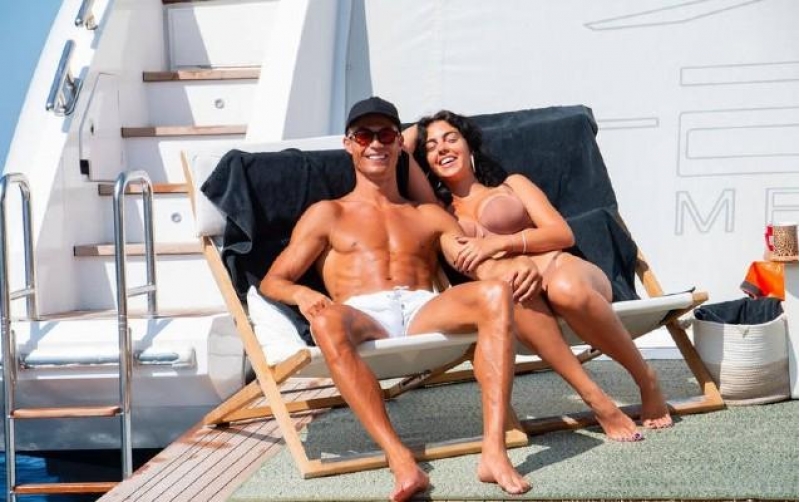 corcina-anchelottinin-ronaldo-ile-bagli-yazisini-laga-qoydu