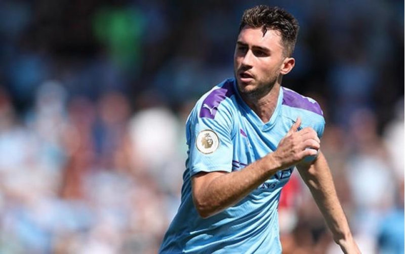 sitinin-futbolchusu-yuventusa-keche-biler