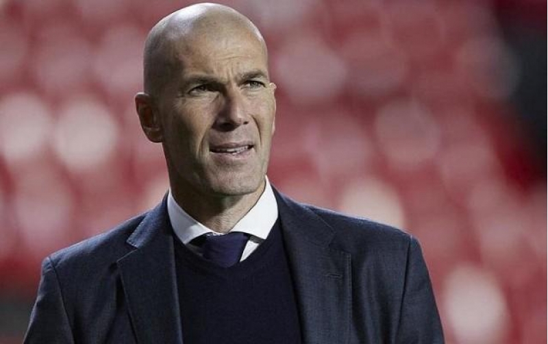 zidan-manchester-yunaytedin-teklifini-iki-sebebden-qebul-etmeyib