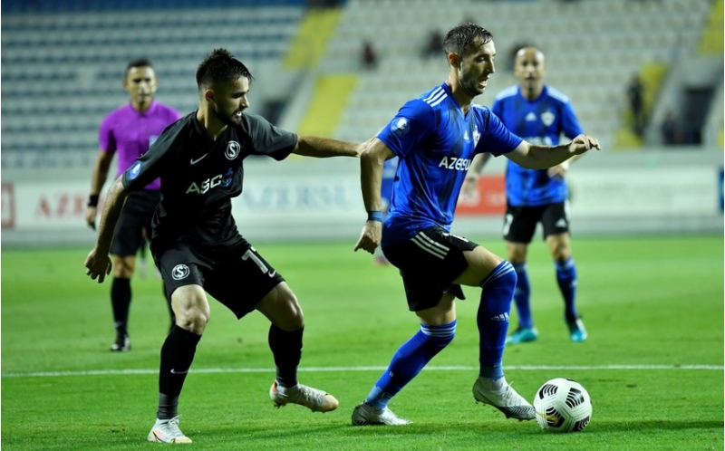 qarabag-yeni-movsumde-ilke-imza-atdi