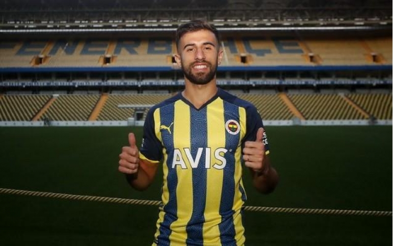 millinin-uzvu-fenerbagchaya-kechdi