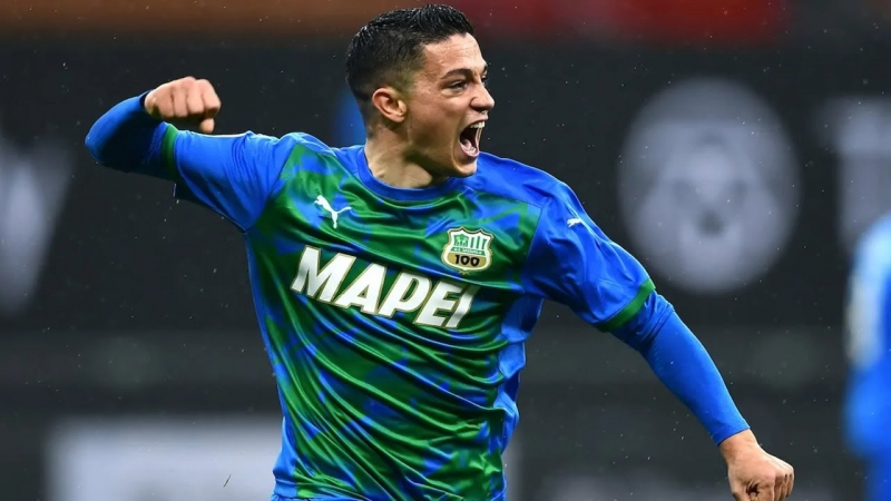 millinin-futbolchusu-yuventusun-hedefinde