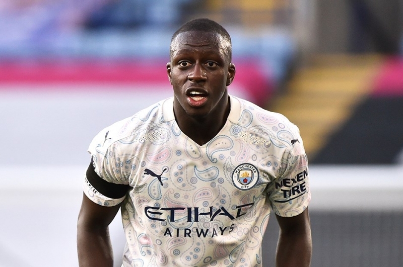 manchester-sitinin-futbolchusu-2022-ci-ilin-yanvarina-qeder-hebsde-qalacaq