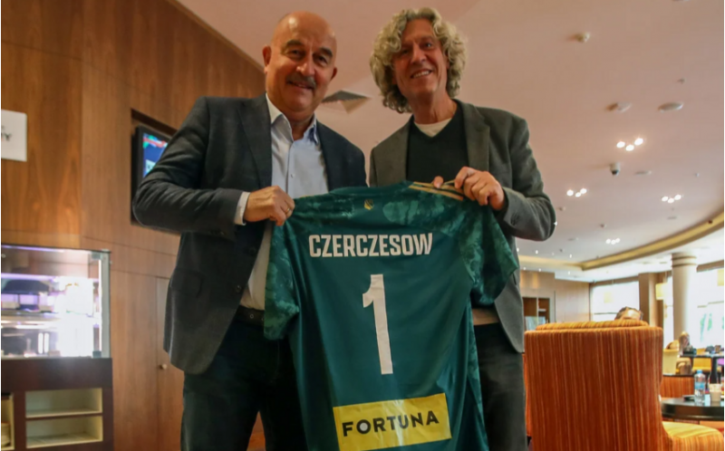 cherchesov-mahir-emrelini-ferqlendirdi