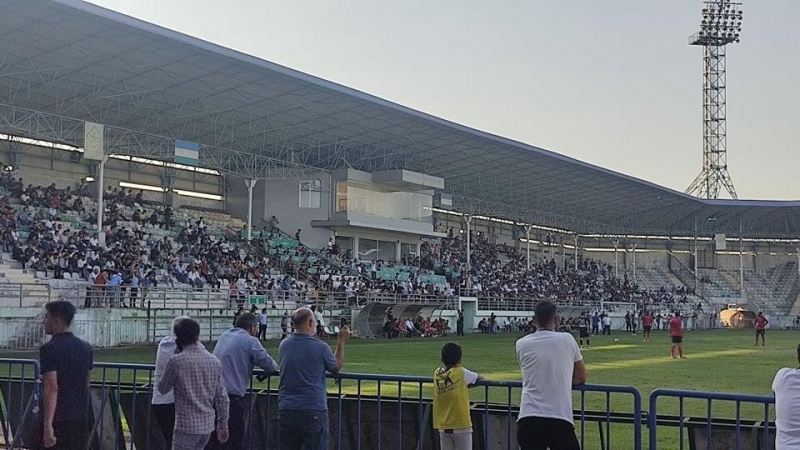 futbol-lenkeran-stadionuna-qayitdi