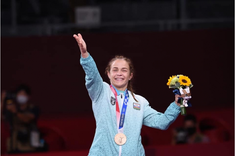 mariya-stadnikin-olimpiya-medali-ogurlandi