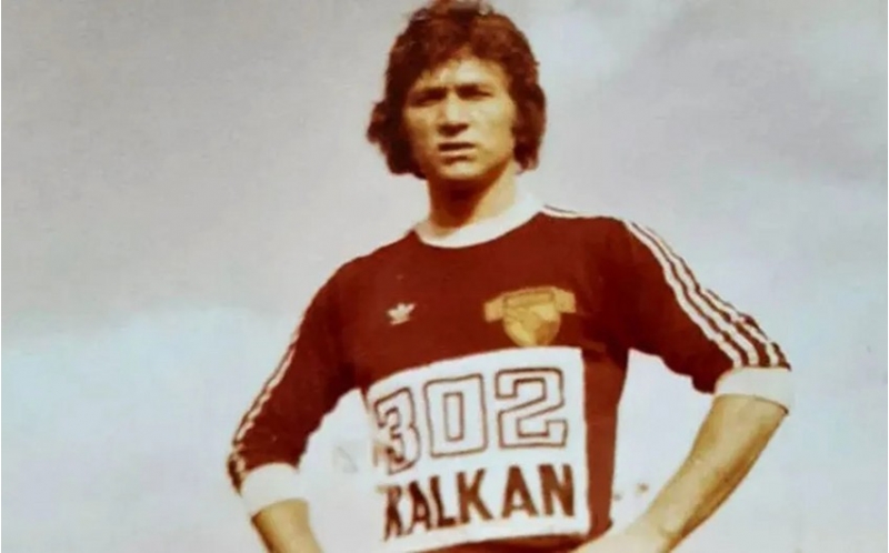 turkiye-millisinin-sabiq-futbolchusu-koronavirusun-qurbani-oldu