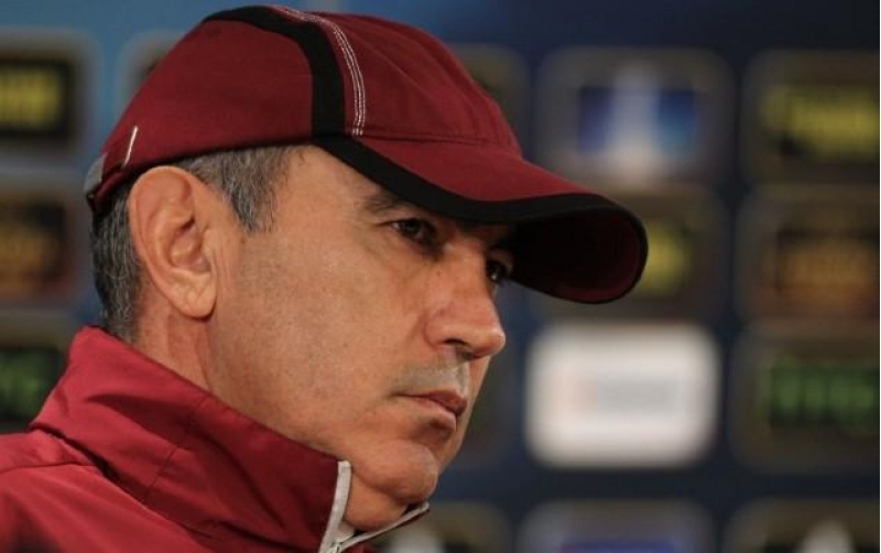 qarabagin-reqibinde-naraziliq