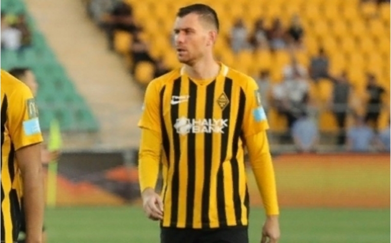 kayratin-sabiq-futbolchusu-qarabagla-oyun-sonuk-kechecek