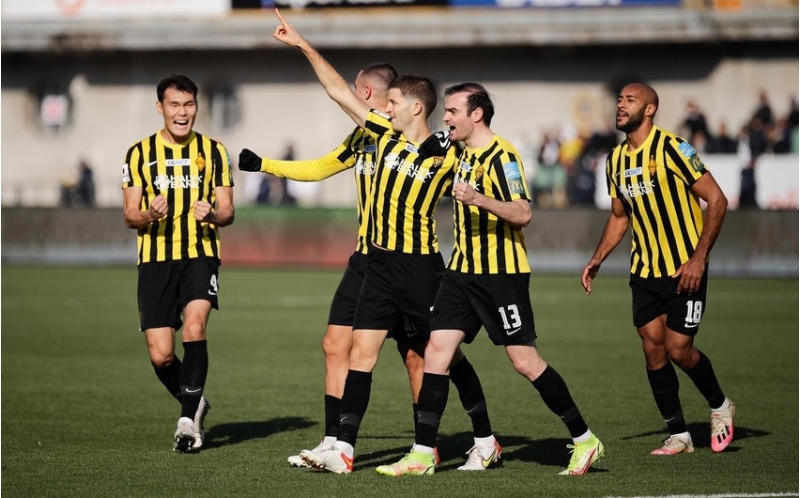 qarabagin-reqibi-qazaxistan-chempionatinda-liderin-deyishmesine-sebeb-olub