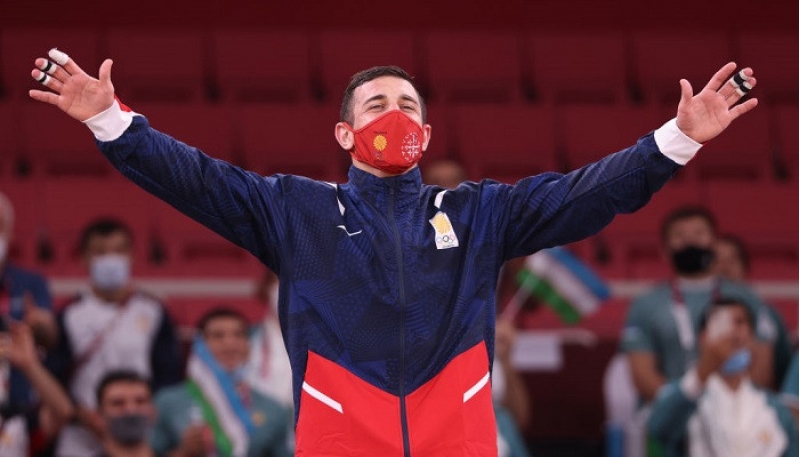 olimpiya-chempionu-bakiya-gelmeyecek