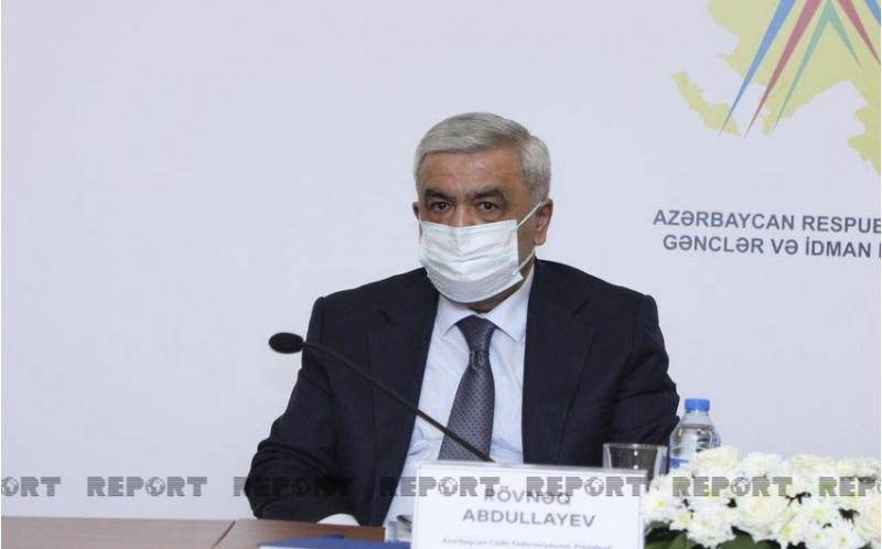 rovneq-abdullayev-futbolda-ciddi-ishlerin-gorushlmesine-ehtiyac-var
