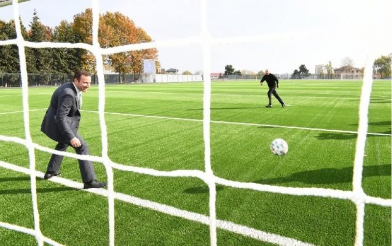 prezident-yeni-stadionda-qol-vurdu