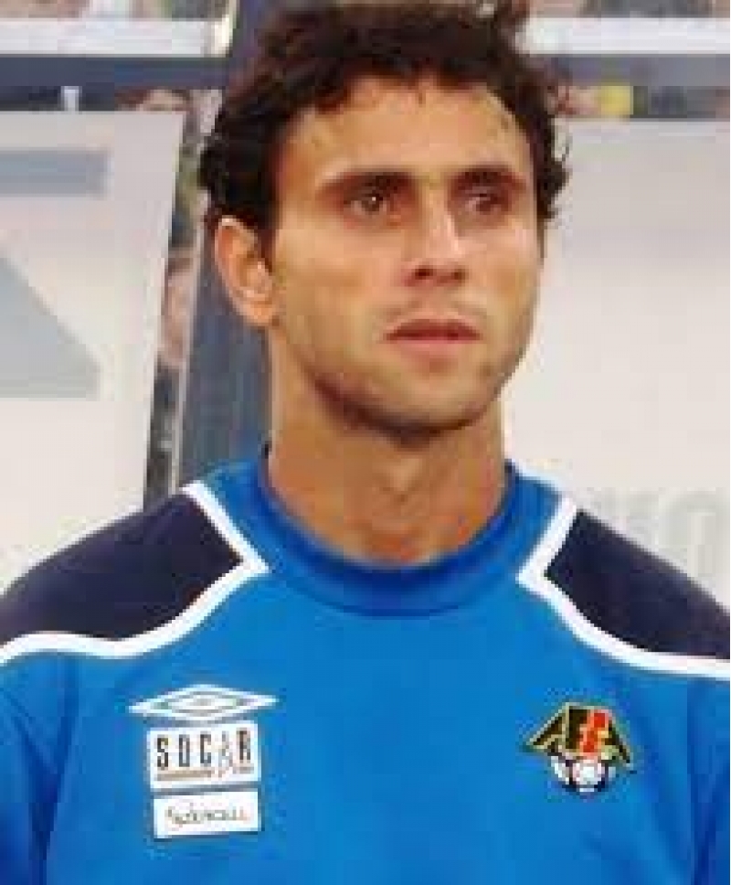 millimizin-sabiq-futbolchusu-evlendi