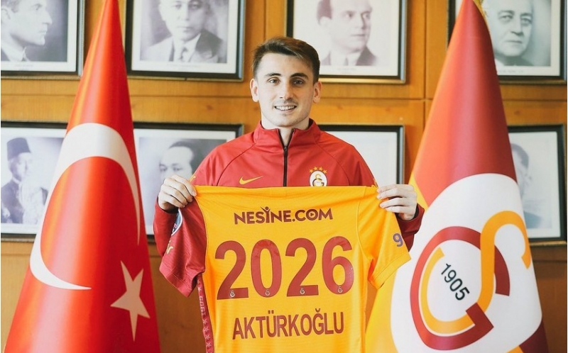 qalatasarayda-yeni-muqavile