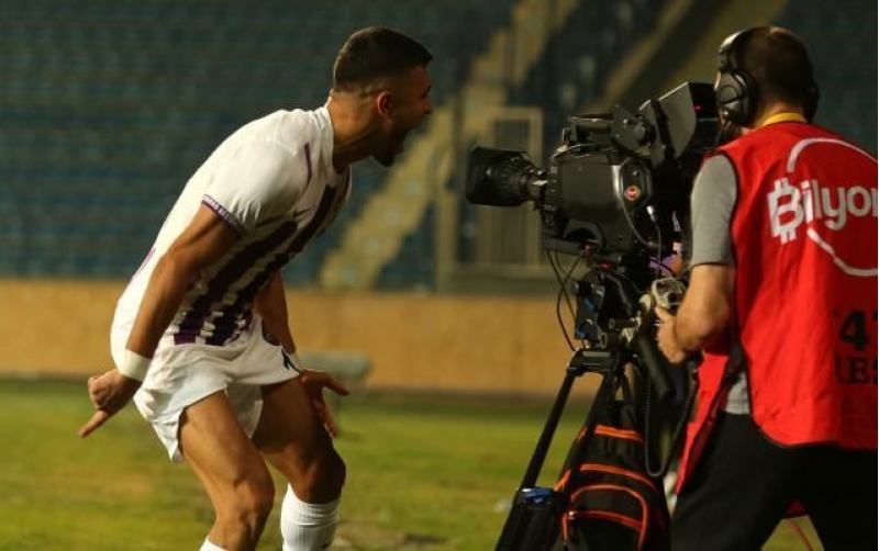 vusal-isgenderli-son-deqiqede-komandasini-xilas-etdi