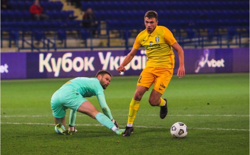 azerbaycan-millisinin-legioneri-zedesini-sagaldib