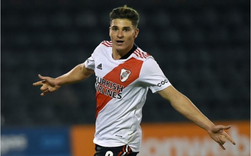 manchester-yunayted-argentinali-hucumchu-uchun-danishiqlara-bashlayib